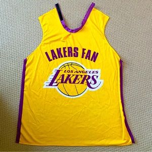 Lakers cape